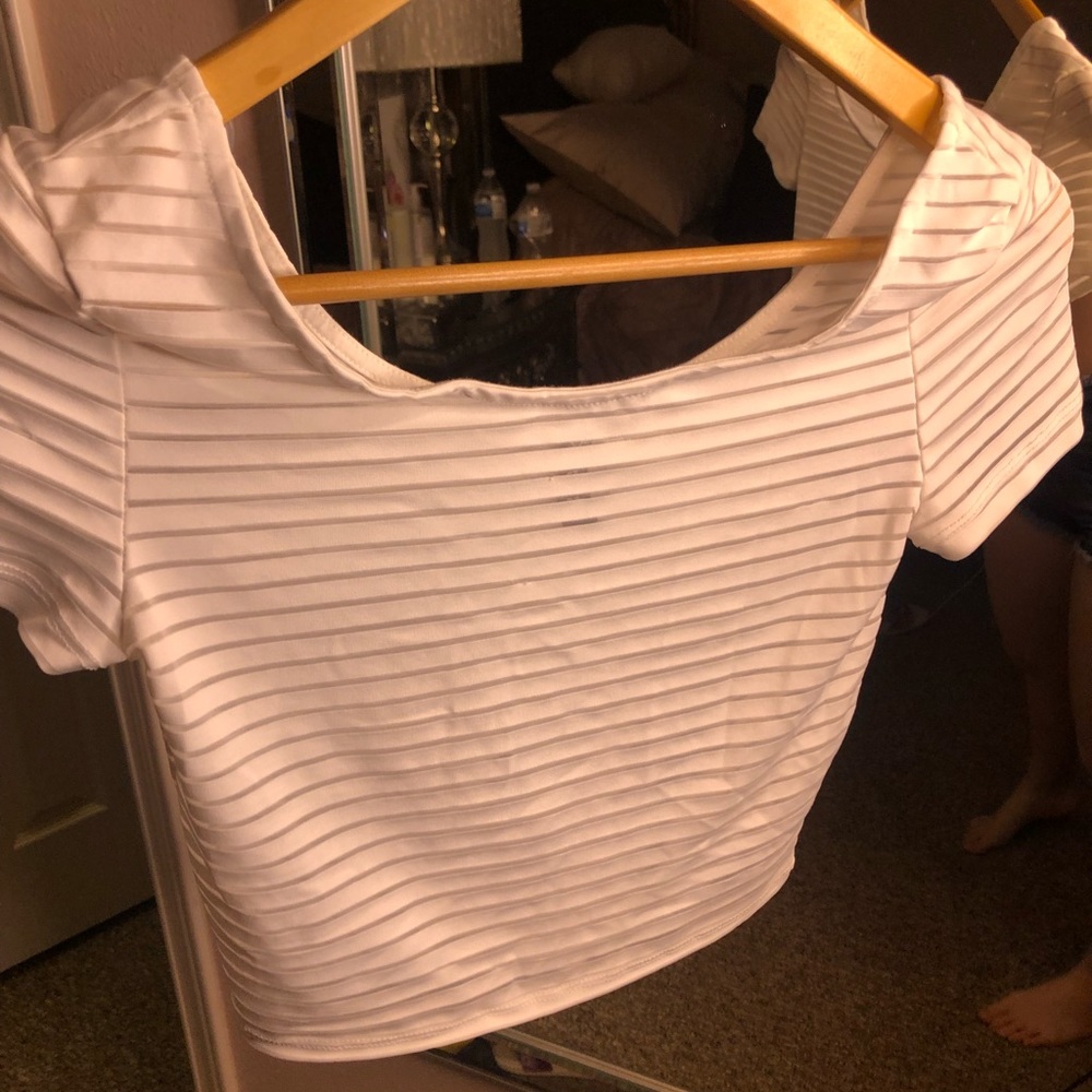 White crop top